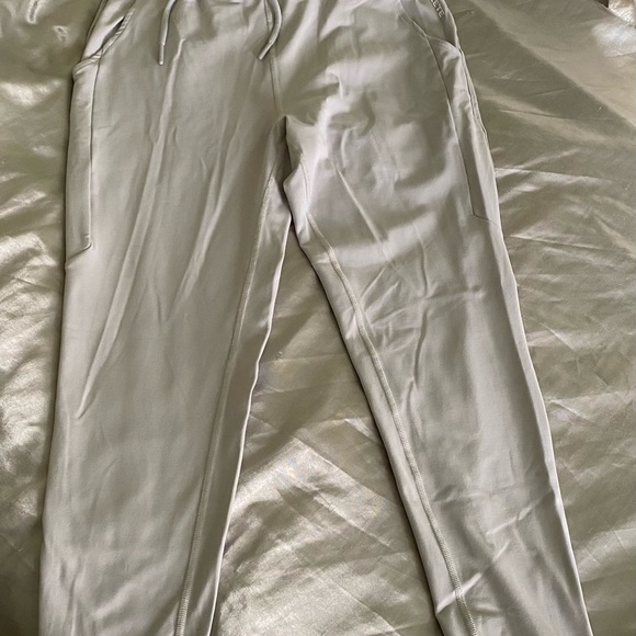 Alphalete premium jogger - Picture 12 of 12